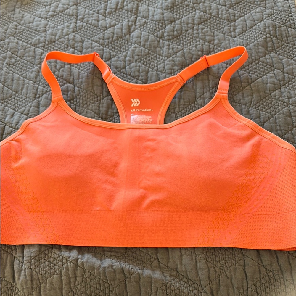 NWT All in Motion Orange Sports Bra
Size XL